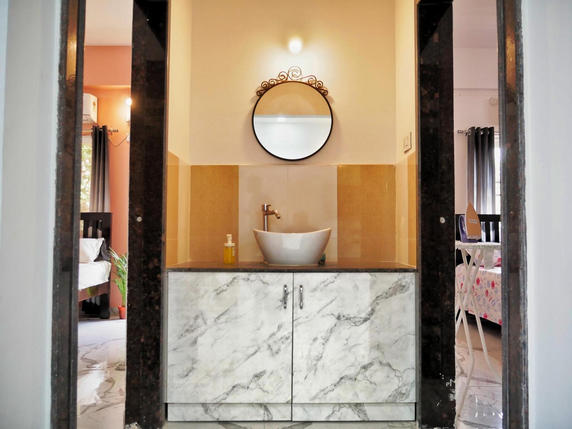 Cityscape Comfort - Stylish 3bhk Getaway *