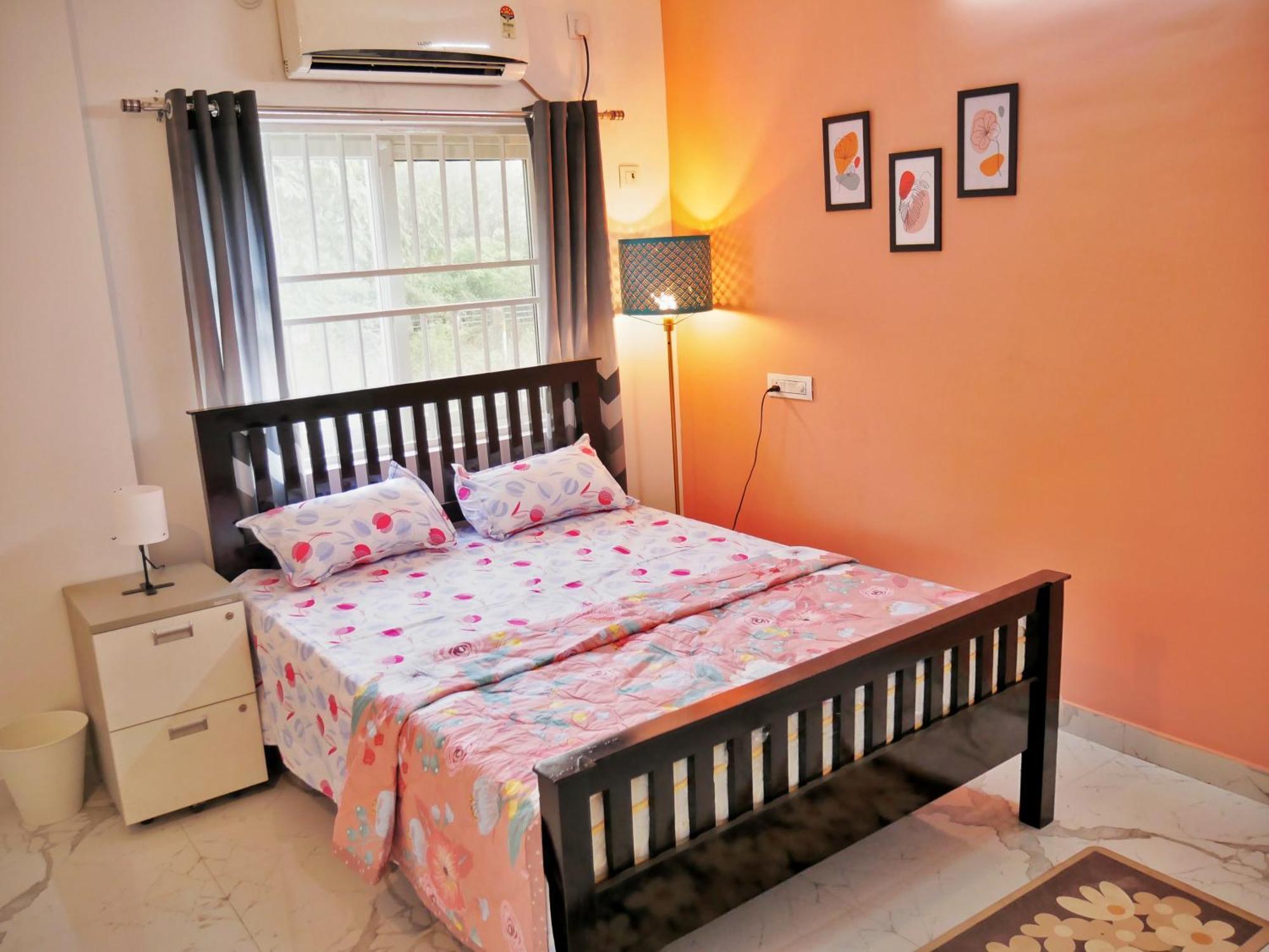 Apartment Cityscape Comfort - Stylish 3bhk Getaway
